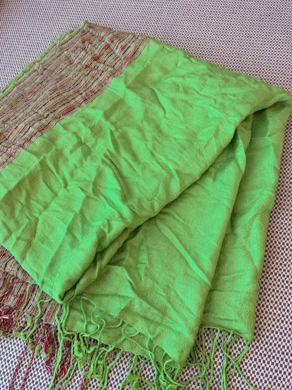Lightweight Pashmina & Silk Green Fringe Scarf #148
